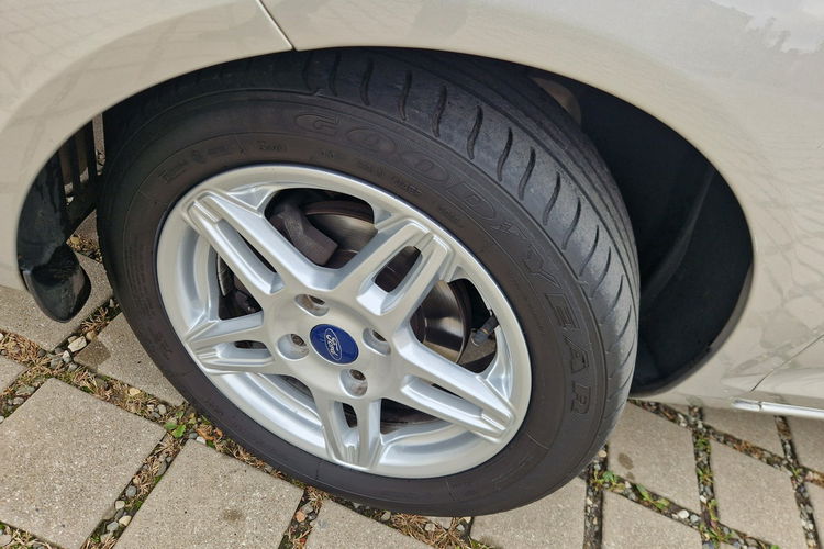 Ford Fiesta 1.6 BEN. AUTOMAT. LED. SERWIS. TITANIUM zdjęcie 28