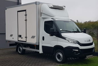 Iveco Daily 35S15 CHŁODNIA AGREGAT GRZANIE 6EP 3.40x2.09x2.09 IZOTERMA