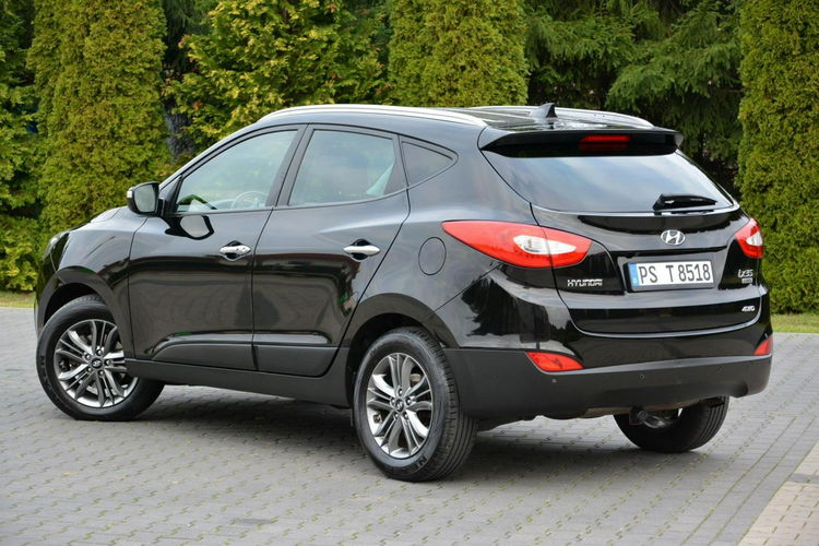 Hyundai ix35 Lift Premium 4WD Xenon Ledy Skóry Kamera Grzana kierownica ASO zdjęcie 6