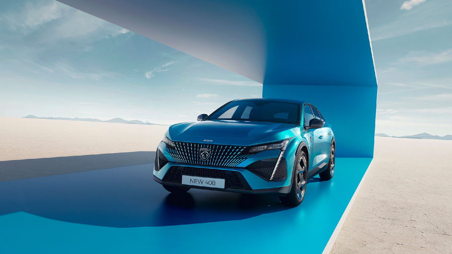 PEUGEOT 408 1.6 Plug-In Hybrid 225 Allure Pack EAT8 zdjęcie 