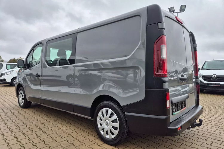 Renault Trafic Long 69999zł NETTO Brygadówka 5 osób 1.6dCi/125KM zdjęcie 9