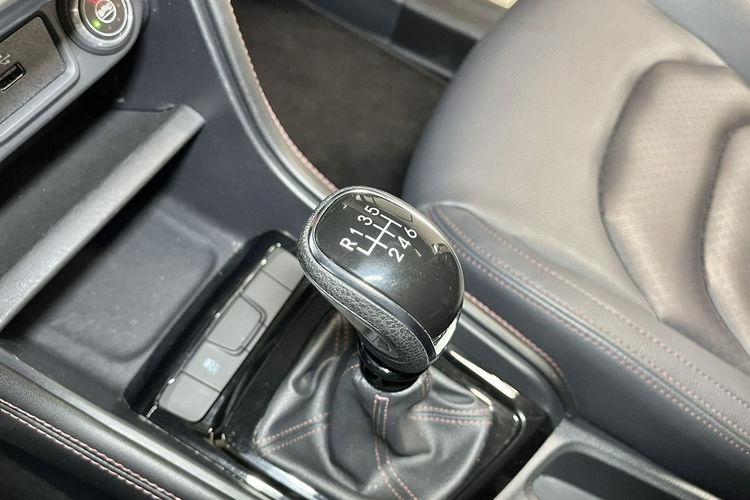 Hyundai Tucson 1.6 B + LPG BRC LUXURY LED Kamera Navi GPS Alu18 AppleCarPlay Skóry zdjęcie 28