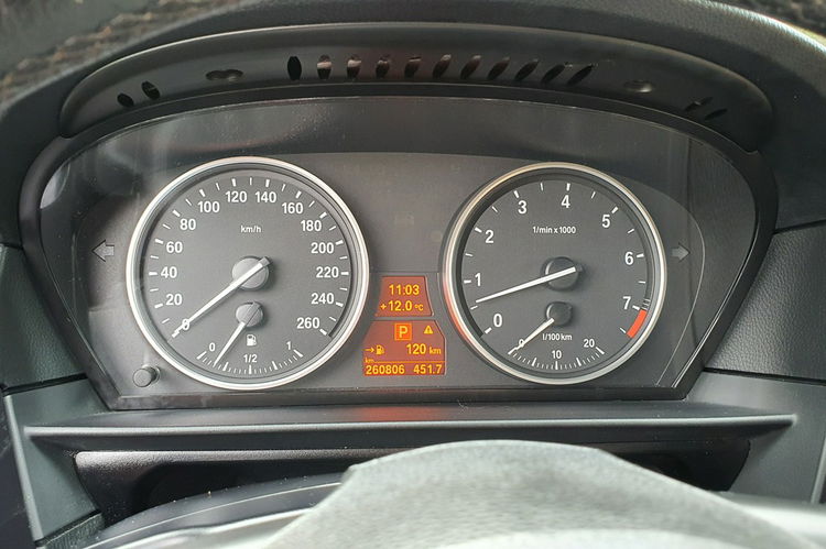 BMW 530 LCI # 3.0i 272KM # Automat # Navi CIC # Komforty # Mpakiet # Serwis zdjęcie 18