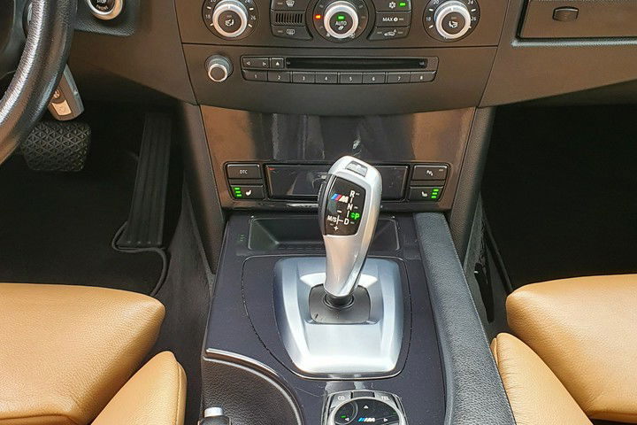 BMW 530 LCI # 3.0i 272KM # Automat # Navi CIC # Komforty # Mpakiet # Serwis zdjęcie 20