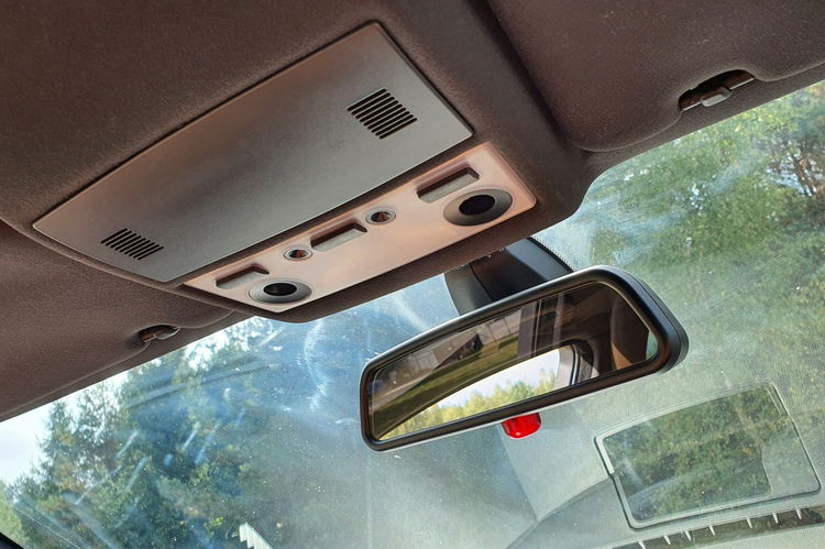 BMW 530 LCI # 3.0i 272KM # Automat # Navi CIC # Komforty # Mpakiet # Serwis zdjęcie 21