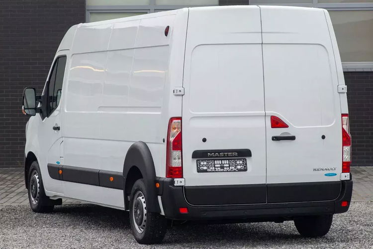 Renault Master L3H2 2.3 dCi BOGATE WYPOSAŻENIE zdjęcie 3