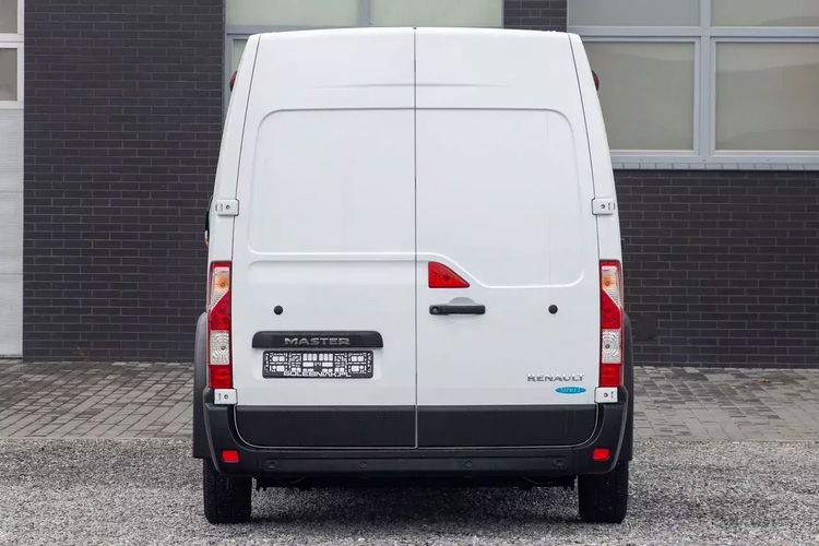 Renault Master L3H2 2.3 dCi BOGATE WYPOSAŻENIE zdjęcie 7