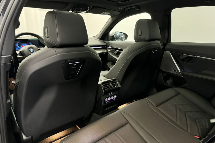 BMW 520 520d xDrive MPRO Grzane i Wentylowane Fotele Przód Harman Hak Panorama zdjęcie 18