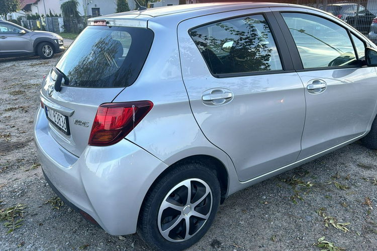 Toyota Yaris navi, klima, kamera, gwarancja zdjęcie 11