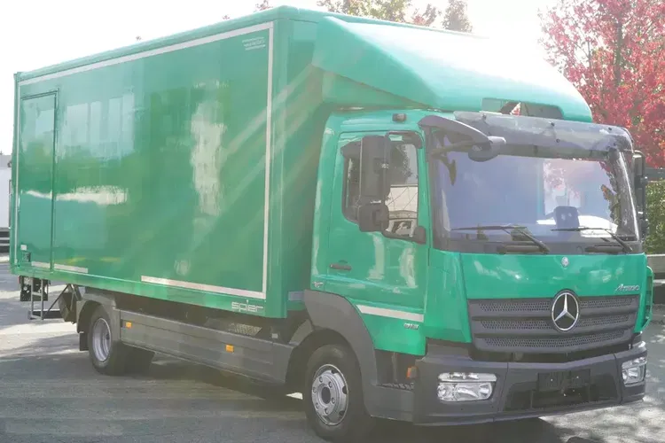 Mercedes Atego E6 818 kontener 15 palet / Winda zdjęcie 4