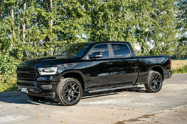 Dodge RAM Oryginalny przebieg / Bogato wyposażony / 5.7 V8 zdjęcie 18