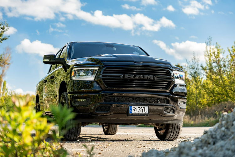 Dodge RAM Oryginalny przebieg / Bogato wyposażony / 5.7 V8 zdjęcie 22