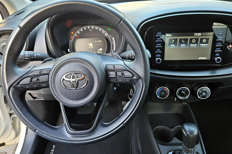 Toyota Aygo X 1.0 VVTi 72KM CVT COMFORT, salon Polska, gwarancja, FV23% zdjęcie 15