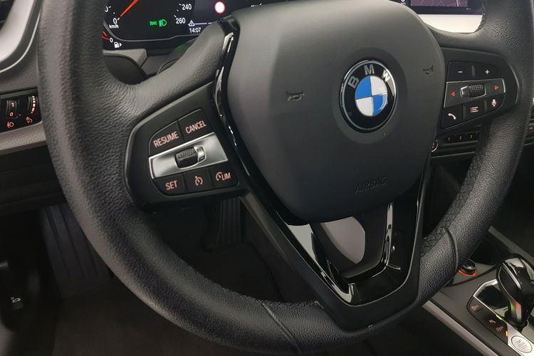 BMW 118 118i 140KM, Podgrzewane Fotele, PDC, Tempomat, LED, Active Guard Plus zdjęcie 15