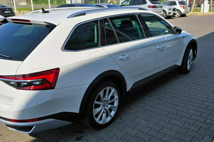 Skoda Superb zdjęcie 5