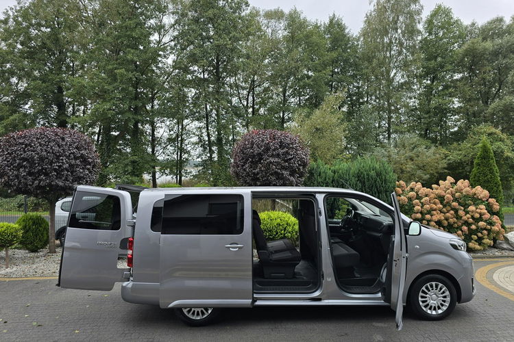 Toyota Proace Verso Long 2.0 D4D 144KM / Serwisowana w ASO / 9 osobowa zdjęcie 14