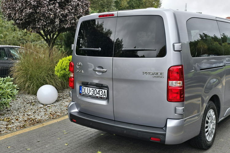 Toyota Proace Verso Long 2.0 D4D 144KM / Serwisowana w ASO / 9 osobowa zdjęcie 20