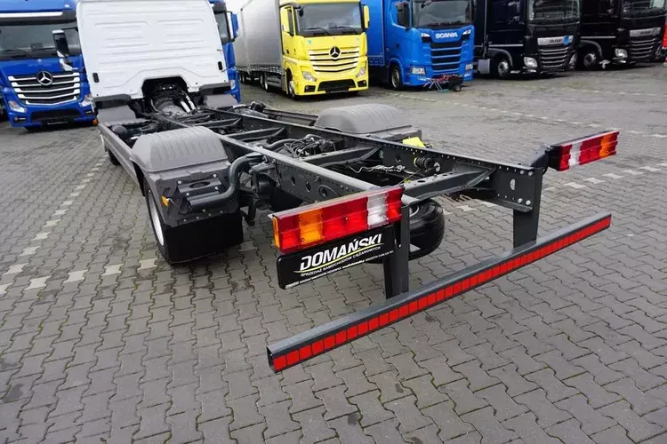 Mercedes ATEGO / 1218 / / MANUAL / RAMA DO ZABUDOWY zdjęcie 26