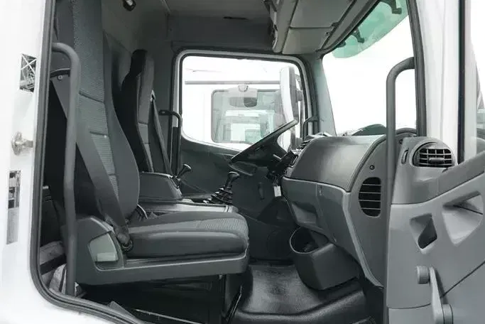Mercedes ATEGO / 1218 / / MANUAL / RAMA DO ZABUDOWY zdjęcie 8