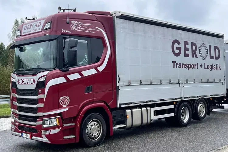 s450 konrakt serwisowy Scania z Niemiec całość na poduszce zdjęcie 12