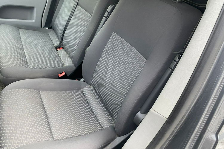 Volkswagen Transporter 2.0 TDI 4x4 nawigacja bogate wyposażenie salon polska 1 rok gwarancji zdjęcie 18