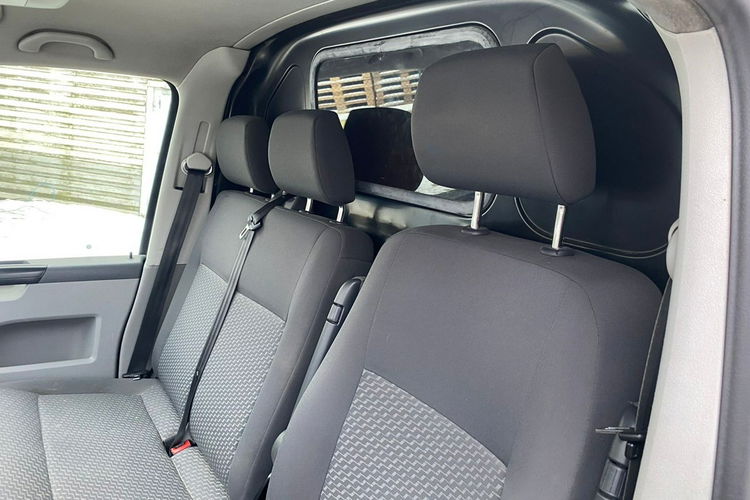 Volkswagen Transporter 2.0 TDI 4x4 nawigacja bogate wyposażenie salon polska 1 rok gwarancji zdjęcie 19
