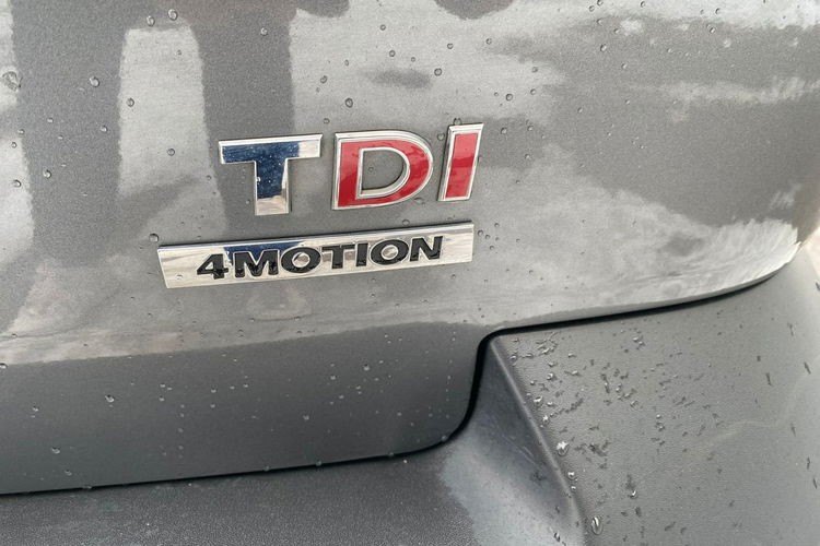 Volkswagen Transporter 2.0 TDI 4x4 nawigacja bogate wyposażenie salon polska 1 rok gwarancji zdjęcie 4