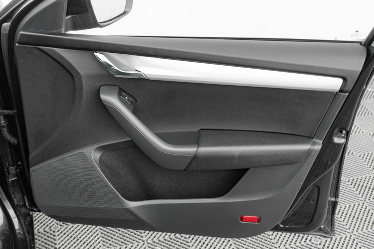 Skoda Octavia GD160TT#2.0 TSI Ambition DSG 2 stref klima Cz.park Salon PL VAT 23% zdjęcie 32