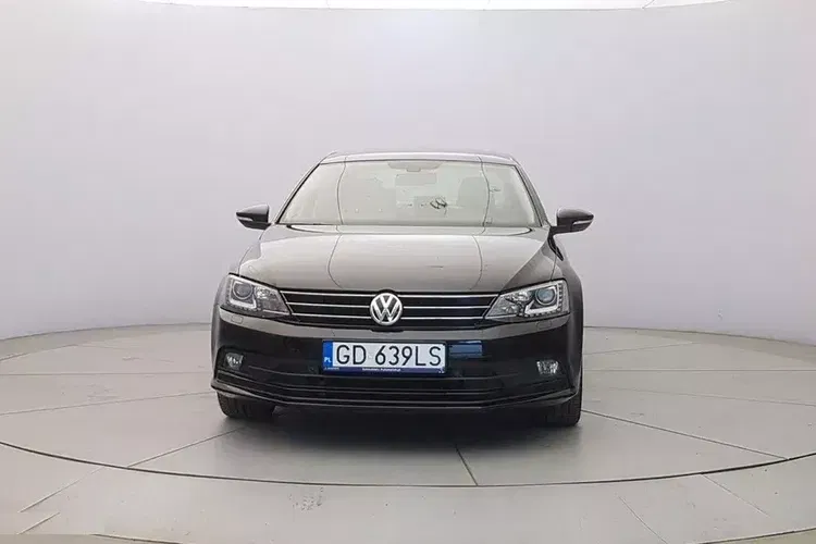 Volkswagen Jetta zdjęcie 1