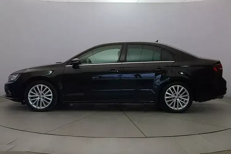 Volkswagen Jetta zdjęcie 7