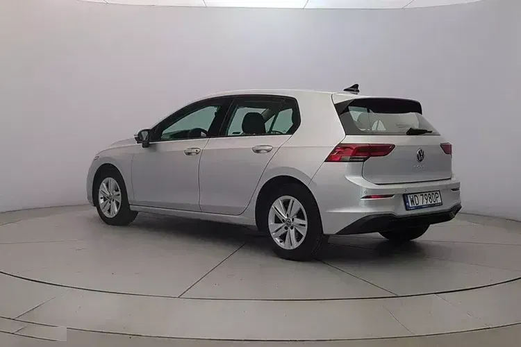 Volkswagen Golf zdjęcie 4