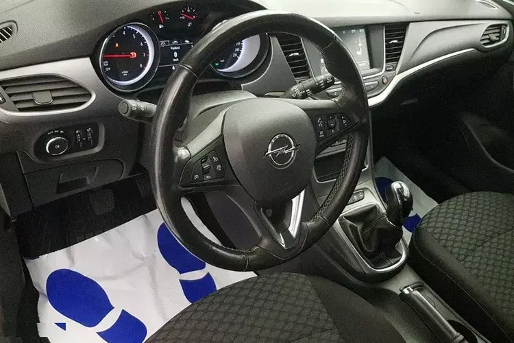 Opel Astra zdjęcie 19
