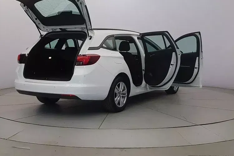 Opel Astra zdjęcie 11