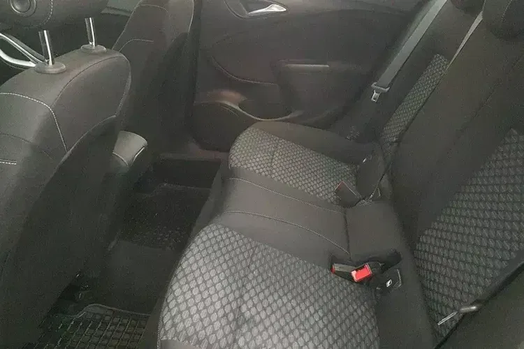 Opel Astra zdjęcie 21