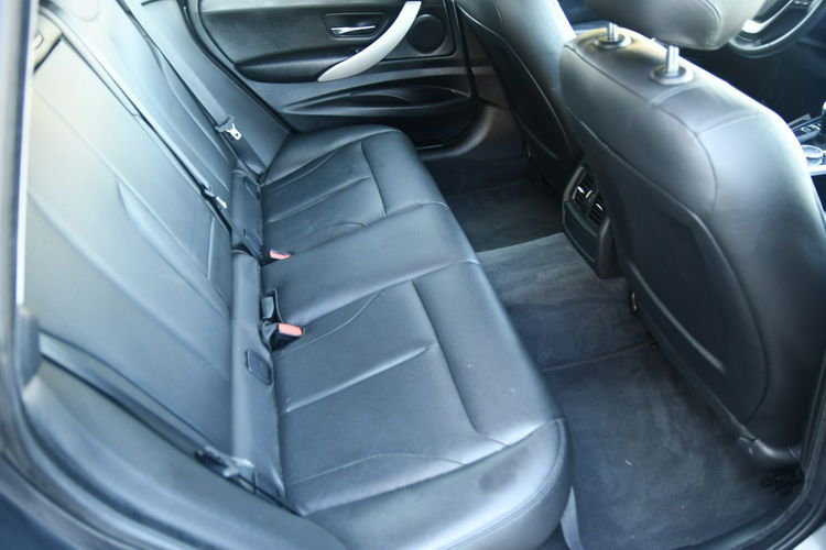 BMW 3GT 2.0Benz Turbo, Xenony.Skóry, Oryginał.Navigacja.SERWIS, Hak, Elektr.Klapa. zdjęcie 27