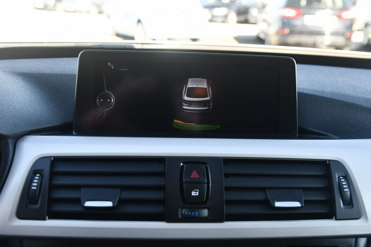 BMW 3GT 2.0Benz Turbo, Xenony.Skóry, Oryginał.Navigacja.SERWIS, Hak, Elektr.Klapa. zdjęcie 46