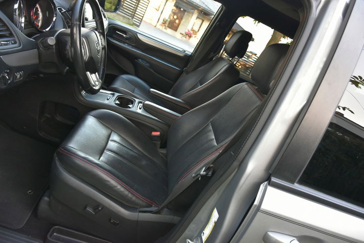Dodge Grand Caravan GT 2019r. 7os. stow'n'go Kamera Skóry Super Wersja el klapa zdjęcie 22
