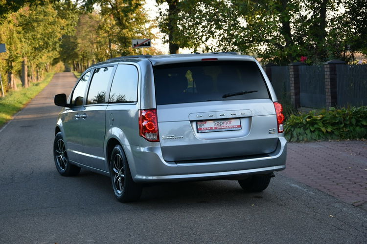 Dodge Grand Caravan GT 2019r. 7os. stow'n'go Kamera Skóry Super Wersja el klapa zdjęcie 4