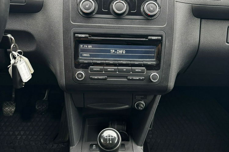 Volkswagen Caddy 2.0 MPI 109 KM 5 osobowy przebieg jedyne 47tys km NOWY Gaz/LPG zdjęcie 18