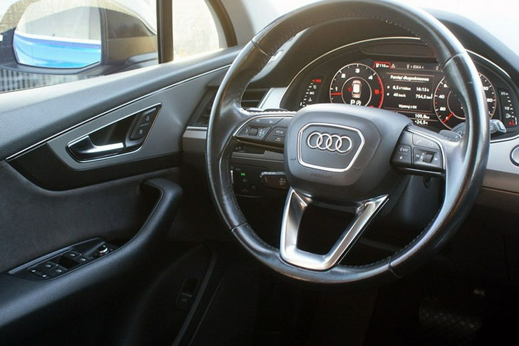 Audi Q7 zdjęcie 11