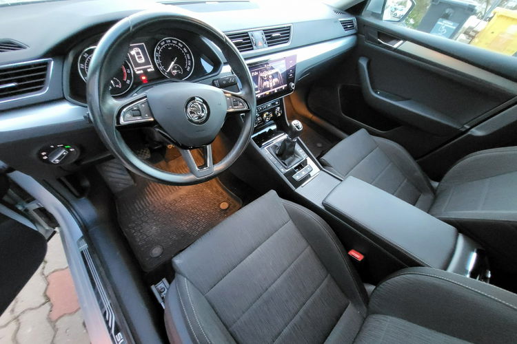 Skoda Superb Tylko Salon Polska 1Właściciel Bezwypadkowy zdjęcie 8