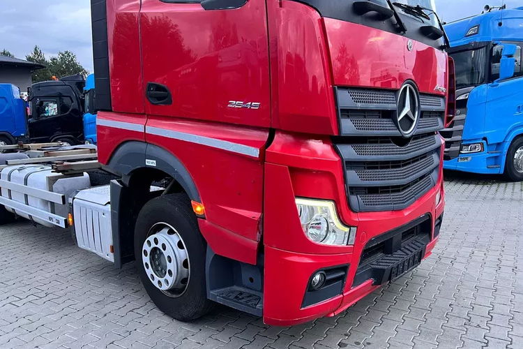 Mercedes Actros 2548 Bdf 6x2 rama duża kabina zdjęcie 16