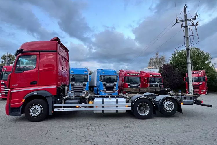 Mercedes Actros 2548 Bdf 6x2 rama duża kabina zdjęcie 6