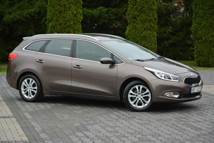 Cee'd 1.4(100KM) Ledy 139 tys przebiegu Parktronic Alu Serwis Kia zdjęcie 10