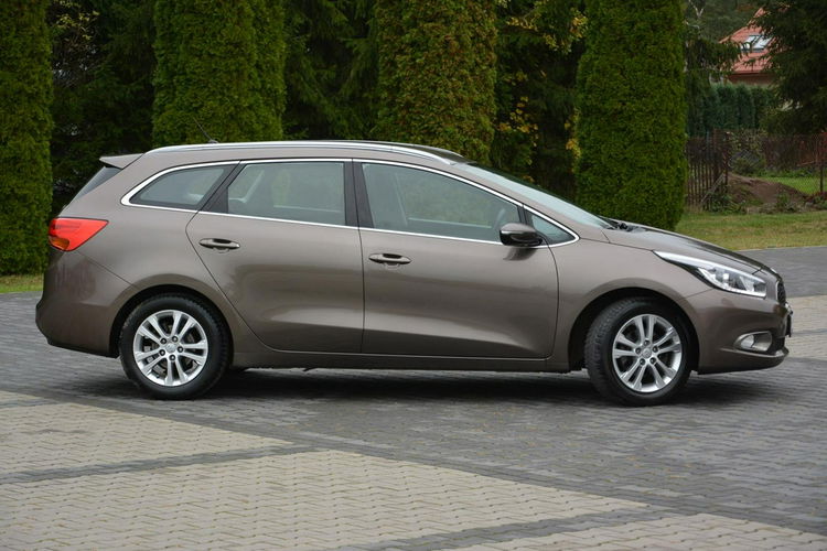 Cee'd 1.4(100KM) Ledy 139 tys przebiegu Parktronic Alu Serwis Kia zdjęcie 11