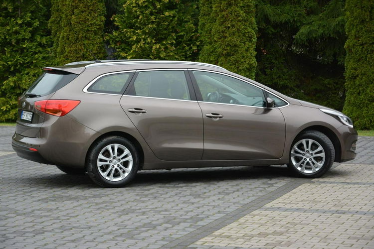 Cee'd 1.4(100KM) Ledy 139 tys przebiegu Parktronic Alu Serwis Kia zdjęcie 12