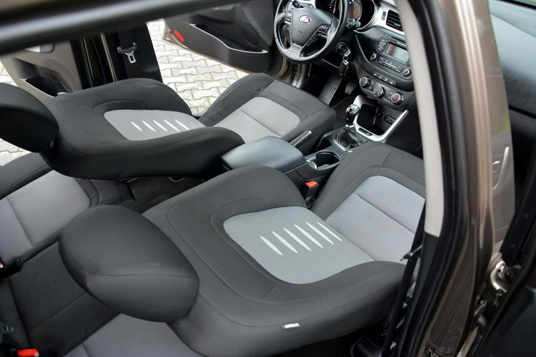 Cee'd 1.4(100KM) Ledy 139 tys przebiegu Parktronic Alu Serwis Kia zdjęcie 17