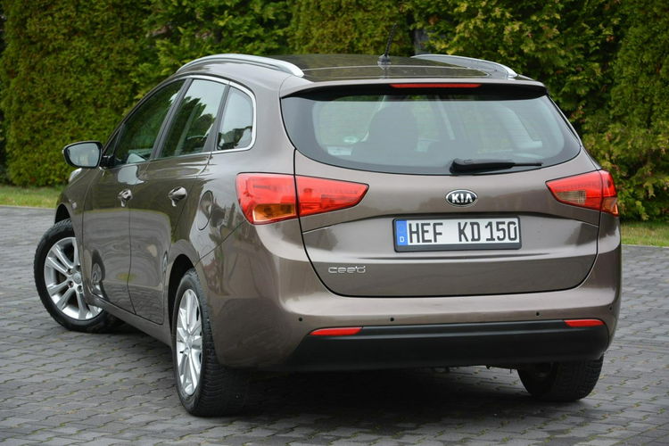 Cee'd 1.4(100KM) Ledy 139 tys przebiegu Parktronic Alu Serwis Kia zdjęcie 7