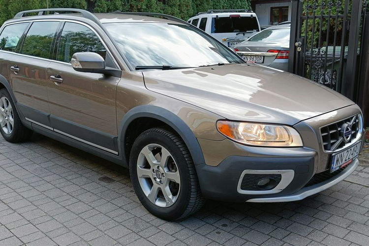 Volvo XC 70 2.4 D5 Momentum AWD, 205 KM, automat, skóra, nawigacja, model 2010 zdjęcie 10