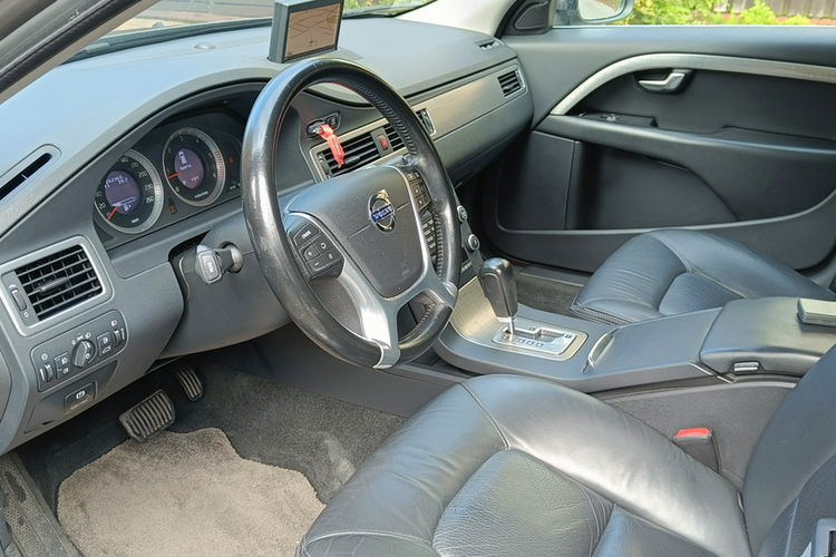 Volvo XC 70 2.4 D5 Momentum AWD, 205 KM, automat, skóra, nawigacja, model 2010 zdjęcie 15